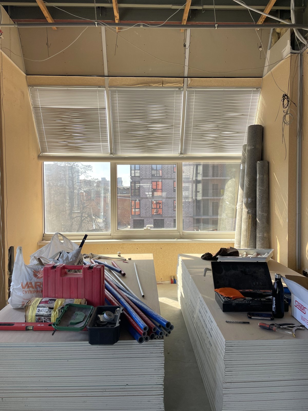 Office before - construction site